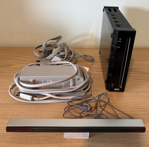 Nintendo wii black console - nintendo,