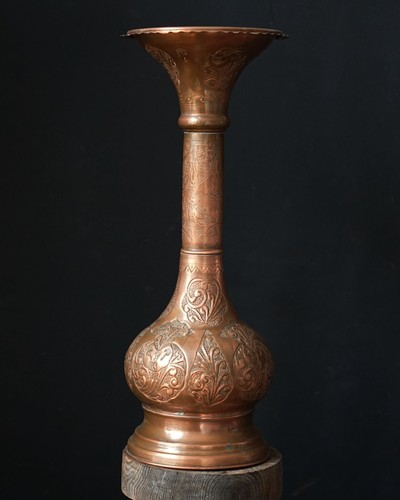 Large vintage hand - vintage,