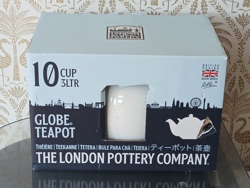 London pottery globe - pottery, teapot