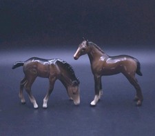 Beswick Pair of Brown Foals 