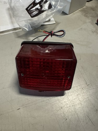 Rear back tail - rear, light