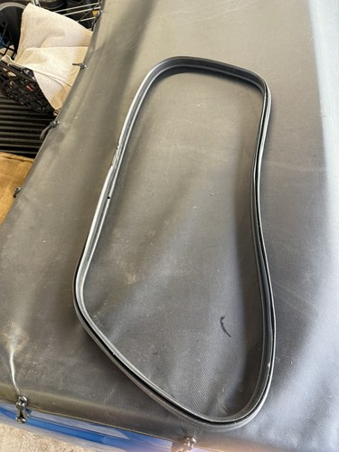 Fiesta mk3 sunroof seal - mk3,