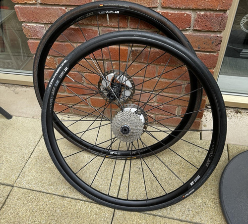 Swiss 700c road bike wheel - 700c,
