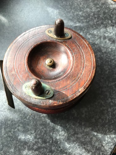 Vintage wooden and - 4", brass
