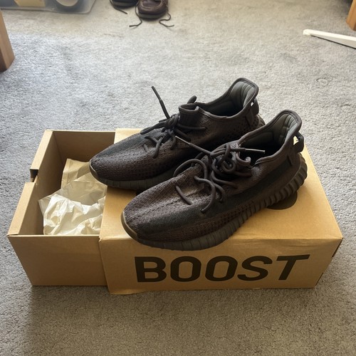 Yeezys 350 size - 350,
