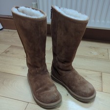 UGG Australia Classic ZIP