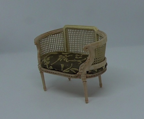 Dolls house quality furniture - quality,