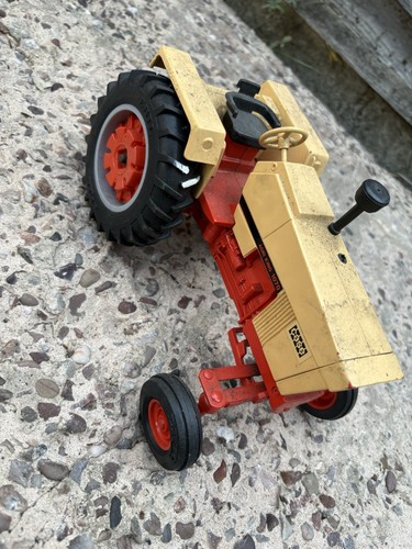 Ertl scale case 1070 agri - ertl,