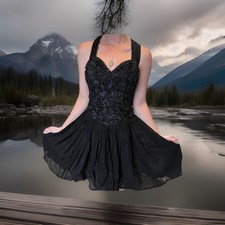 Gorgeous Vintage 90s Thornton