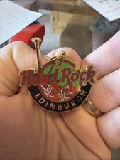 HARD ROCK CAFE Pin Badge