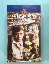 Kes, Brian Glover, David Bradley, Colin Welland ], VHS Video Tape, Cert PG Movie