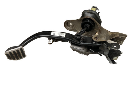 Volvo s60 clutch pedal - s60,
