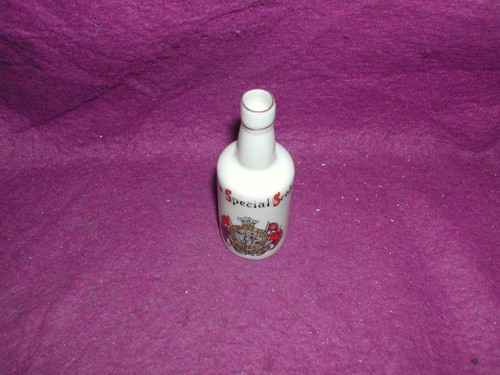 Willow art crested china one - willow,