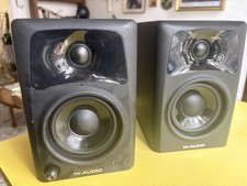 M-Audio AV32 Compact Monitor