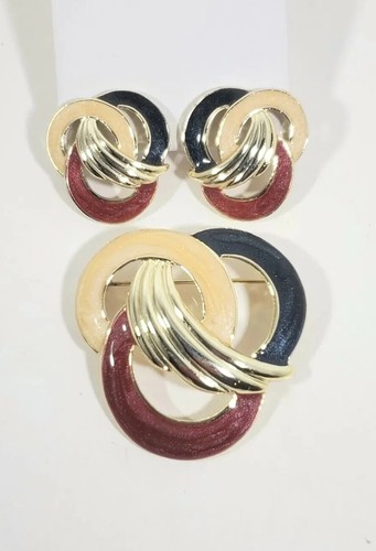 Euc vtg pearlescent brooch - euc, &
