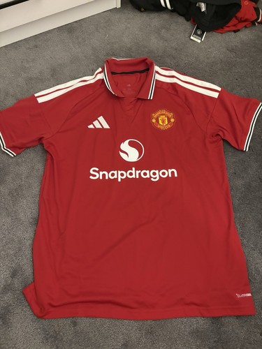 Brand new manchester united - new,