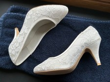 Wedding shoes ivory satin lace