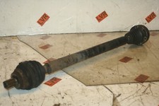 2005 VOLKSWAGEN GOLF MK5. DRIVER SIDE DRIVE SHAFT