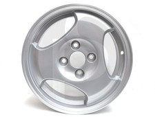 Saab 9000 Genuine 3 Spoke Alloy Wheel 6x15 Brand New 4838451