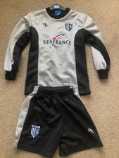 Vintage Gillingham FC Goalkeeper Shirt & Shorts *Size Small Boys 