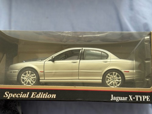 Maisto jaguar type - maisto, silver