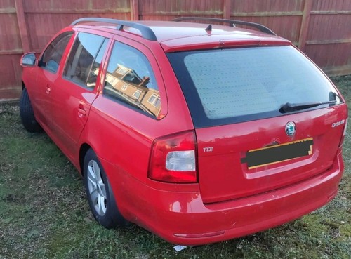Skoda octavia 2011 breaking - skoda,