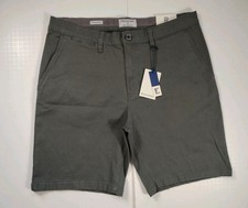 ROCKPORT-NWT-Men's Dark Grey Mid Rise Flat Front Chino 8" Motion Shorts-Size 34