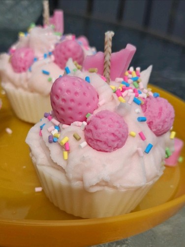 Handmade cute pillarcupcake - handmade, 3
