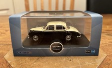 Varitone Car - Oxford Diecast - Model MG ZB Varitone  - 1:43 - Ivory & black 