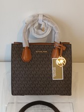 Michael Kors Compact Elegant