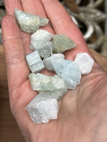 Aquamarine crystal fine grade - aquamarine,