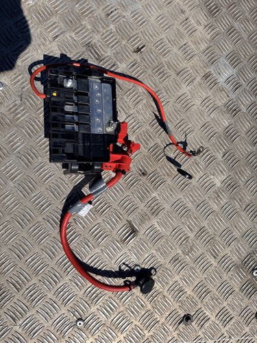 Bmw positive terminal battery - positive,