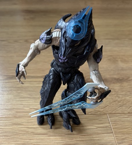 Halo elite jul - halo, 4