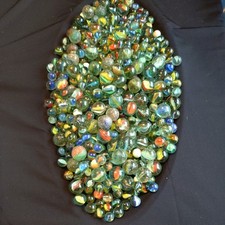  Antique / Vintage  Marbles