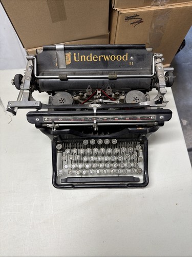 Vintage antique underwood - underwood, no