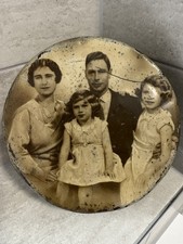 Royal family old tin 1930’s