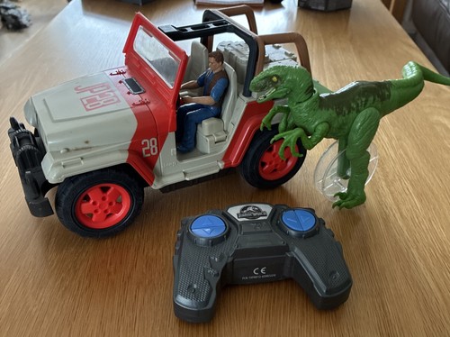 Jurassic world raptor - jurassic,