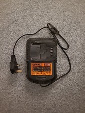 Dewalt DCB105 Battery Charger