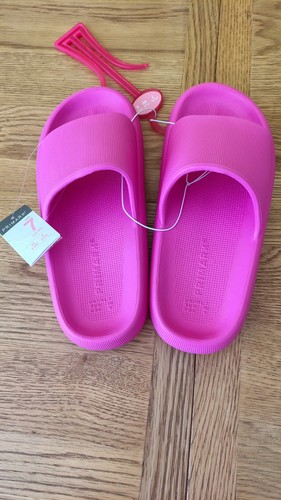 Primark pink sliders - sliders, holiday