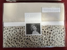 Kylie Minigue Leopard