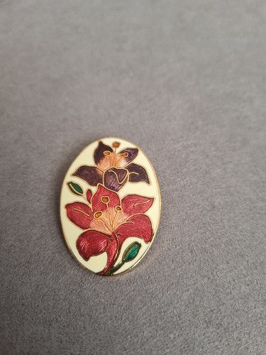 Vintage enamel flower - flower, brooch