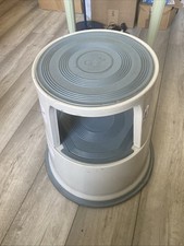 HEAVY DUTY MATAL STEP STOOL