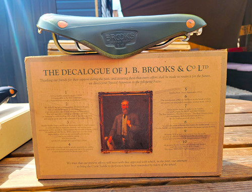 Brooks b17 green leather - b17, retro
