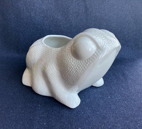 Vintage ceramic hobnail frog - vintage,