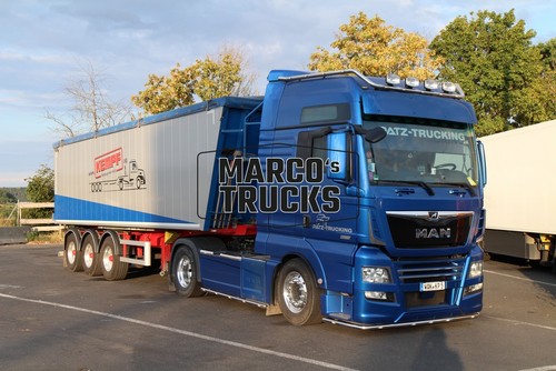 Truck photo man - photo, xlx
