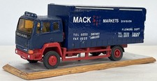 WHITE METAL KIT BUILT 1:50
