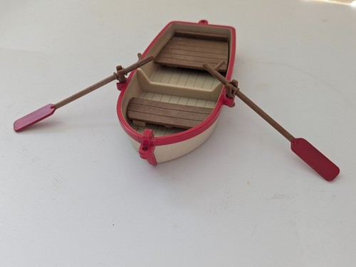 Sylvanian families rowing - families,