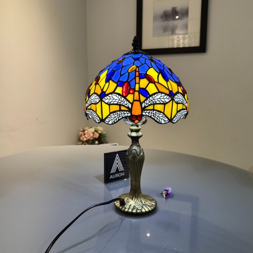 Tiffany style table lamp - style,