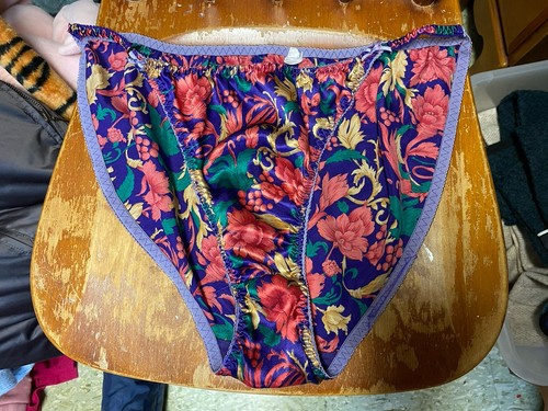 Shiny vintage panties satin - shiny,