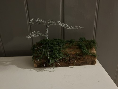 Wire tree log with - on, fake